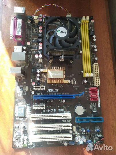 Материнская плата с процессором