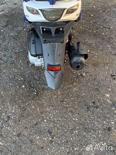 Скутер vento corsa