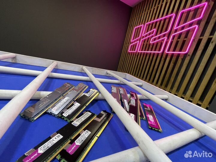 Серверная оперативная память DDR3 4gb