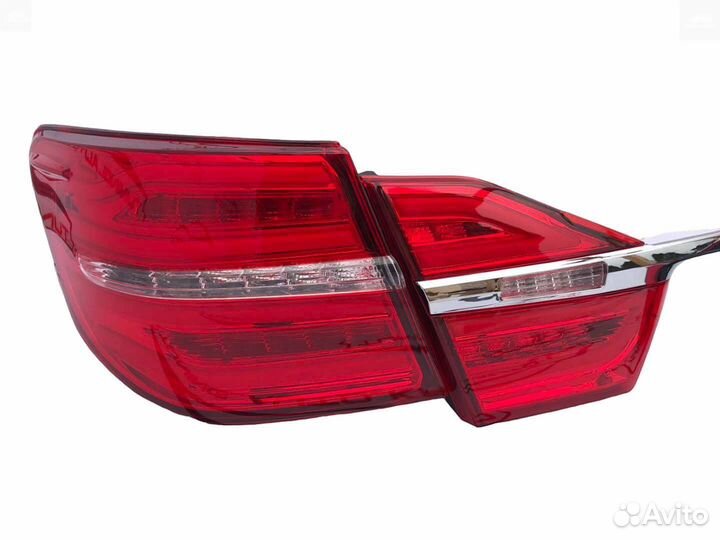 Фонари задние стопы Toyota Camry 55 W5695