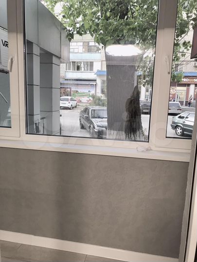 2-к. квартира, 56 м², 1/9 эт.