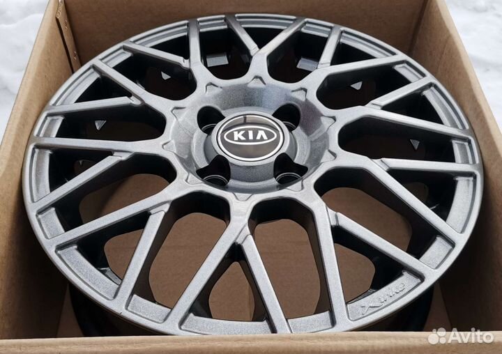 Kia Rio, Hyundai Solaris R15 новые