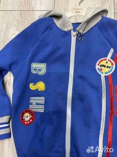 Кофта для мальчика на замке новая