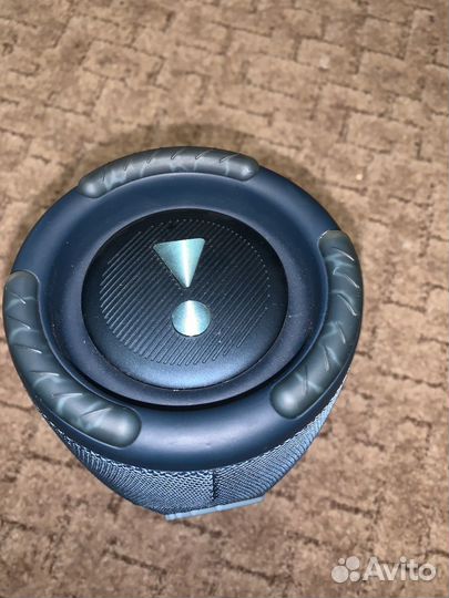 Колонка jbl xtreme 3