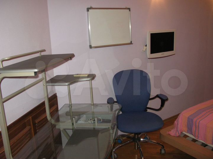 Комната 20 м² в 4-к., 10/13 эт.