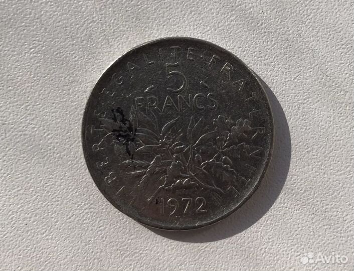 Монета 5 francs 1972 г