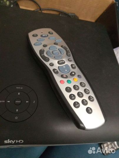 Спутниковый ресивер SKY + HD