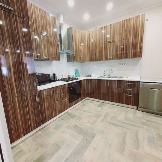 Дом 128 м² на участке 2 сот.