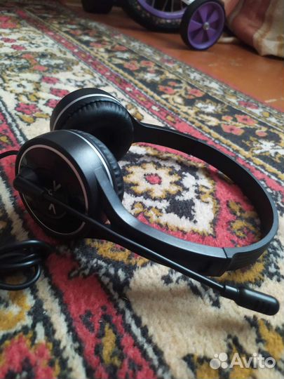 Наушники накладные