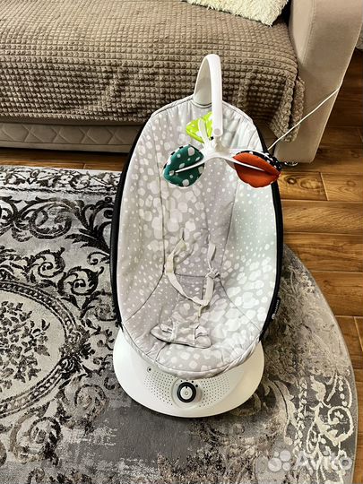 Детские электронные качели 4moms