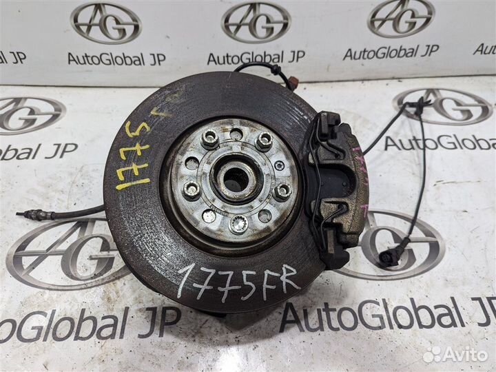 Ступица передняя правая Volkswagen Passat Cc B6