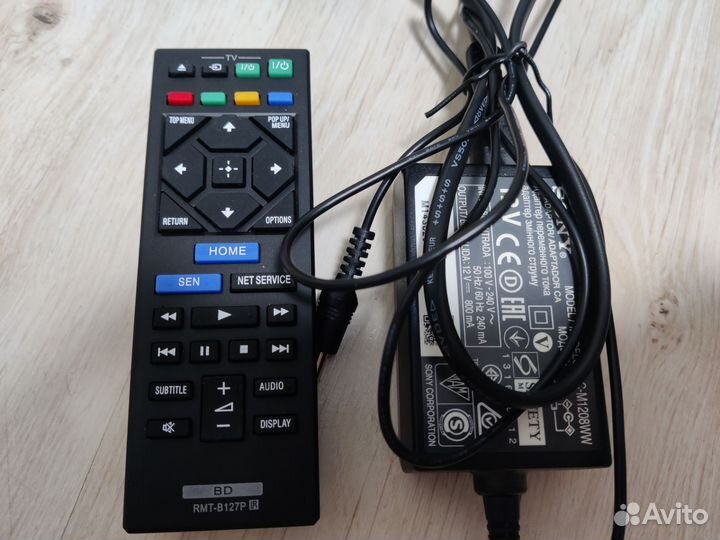 Blue ray плеер Sony bdp s4200