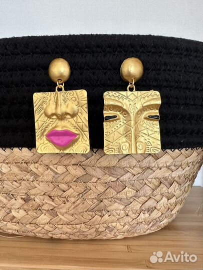 Серьги в стиле Schiaparelli