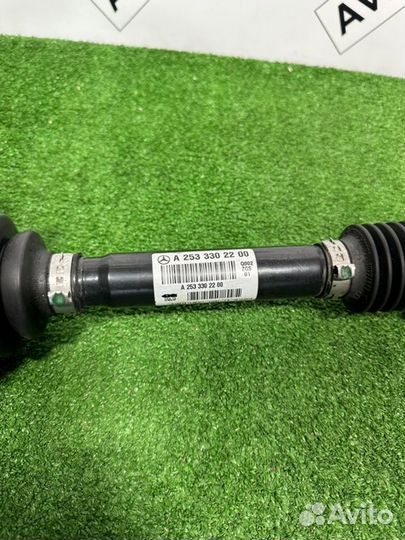 Привод передний правый Mercedes-Benz Glc-Class