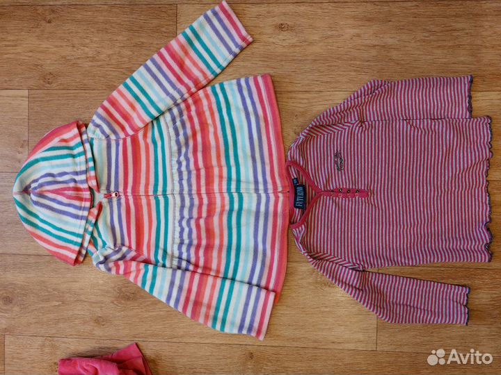 Кофты для девочки пакетом р-р 104