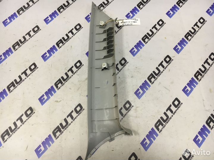 Накладка стойки передняя левая Сузуки SX4 Седан