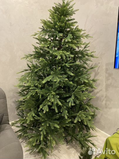 Елка искусственная