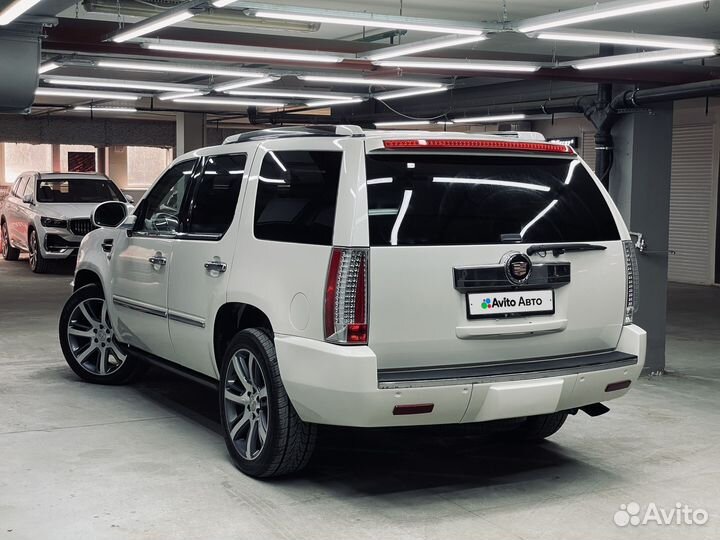 Cadillac Escalade 6.2 AT, 2010, 313 000 км