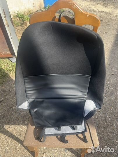 Чехлы на nissan tiida