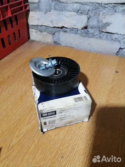 Ведущий ролик Mercedes SLK 200 kompressor