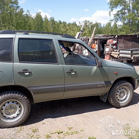 Chevrolet Niva 1.7 МТ, 2007, 150 300 км