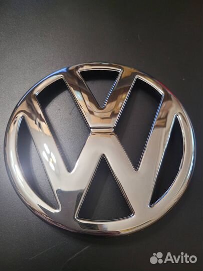 Эмблема VW Golf 1998-2006 (1J0853601)