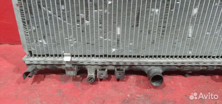 Радиатор охлаждения Peugeot 406 Ситроен С5 МКПП