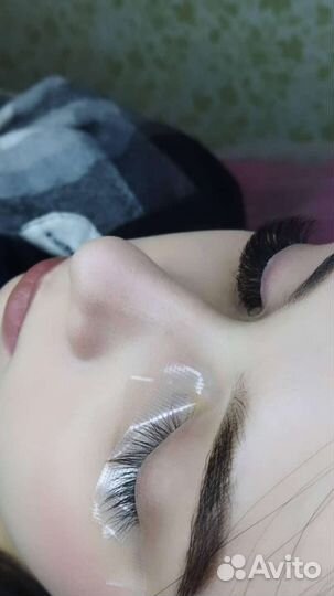 Наращивание ресниц, время работы 1,5-2максимум