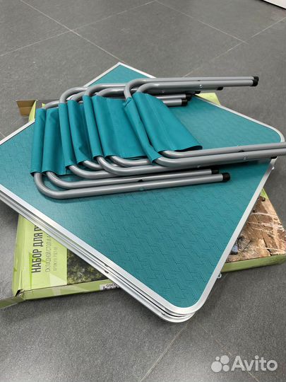 Туристический стол и 4 стула. Набор для кемпинга