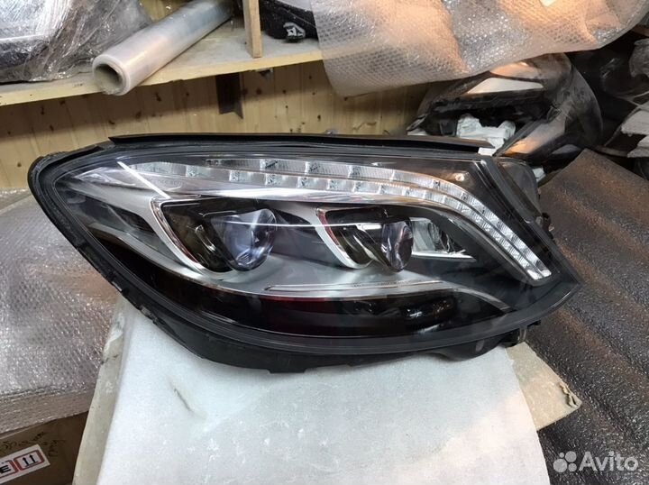 Фара правая Mercedes W222