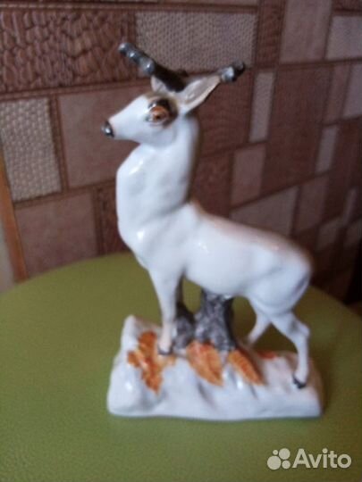 Редкая Статуэтка Олень лфз СССР