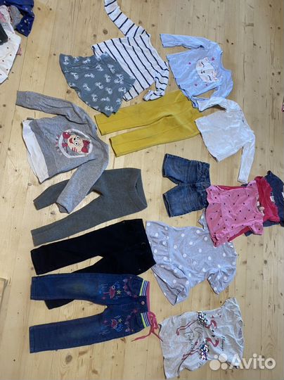Пакет фирменной одежды на девочку 98 104