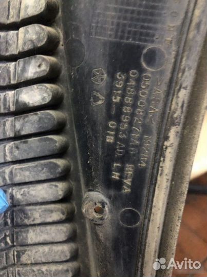 Жабо Plymouth Neon