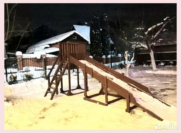 Зимняя горка деревянная ледянка