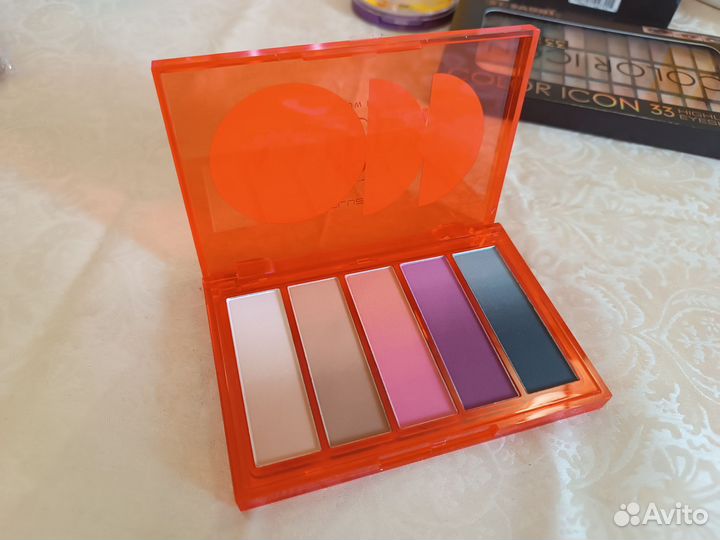 Косметика новая