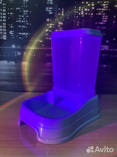 Автокормушка для кошек и собак