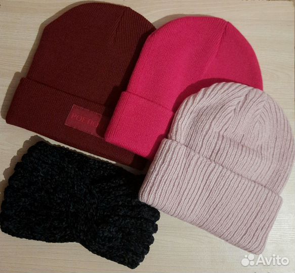 Шапки женские