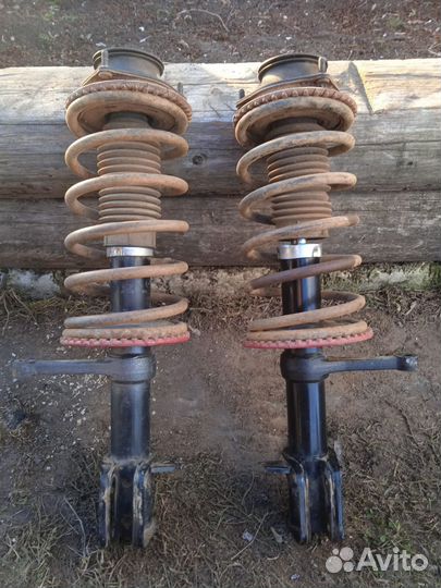 Стойки в сборе на ваз 2114