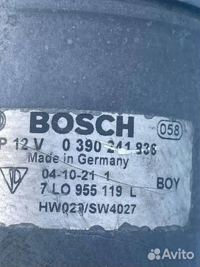 Моторчик стеклоочистителя передний правый руль 7