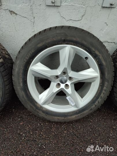 Колеса зима Audi Q7 4M New, r19 5/112