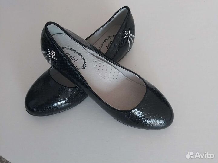 Балетки новые
