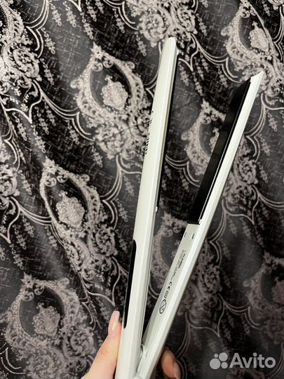 Выпрямитель для волос