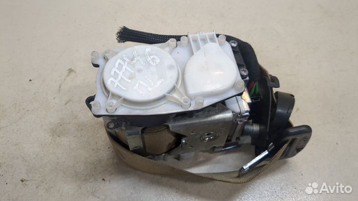 Ремень безопасности Mercedes R W251 2005, 2010