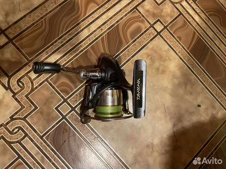 Спиннинг major craft basspra, катушка daiwa freams