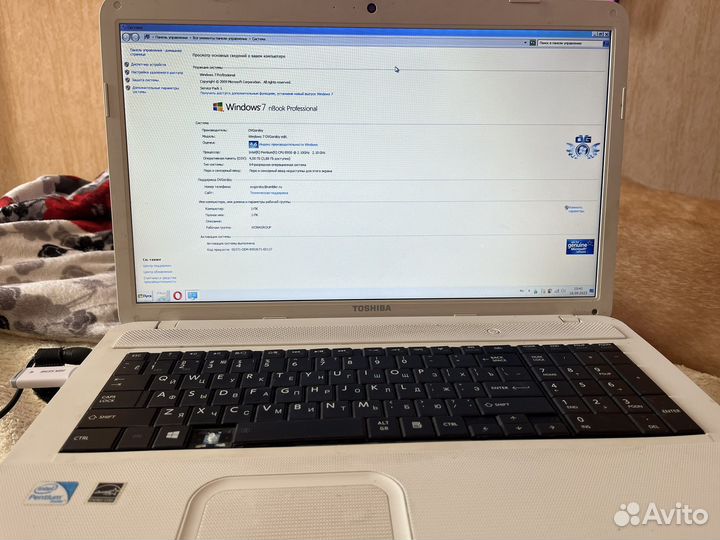 Ноутбук toshiba Satellite C870 -D5W