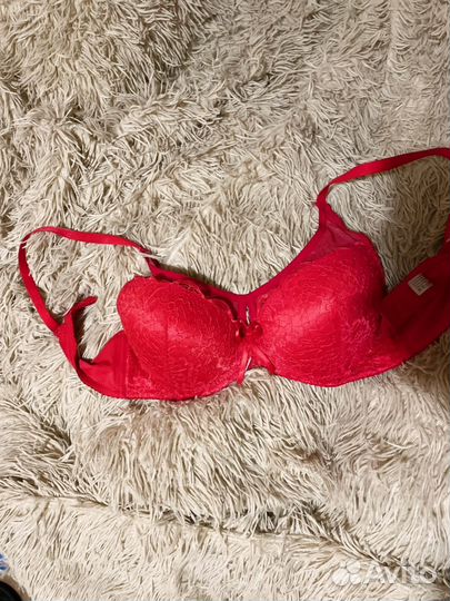 Бюстгальтер