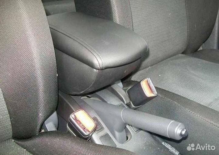 Подлокотник для suzuki SX4 2006-2013 г
