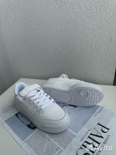 Кроссовки adidas forum low