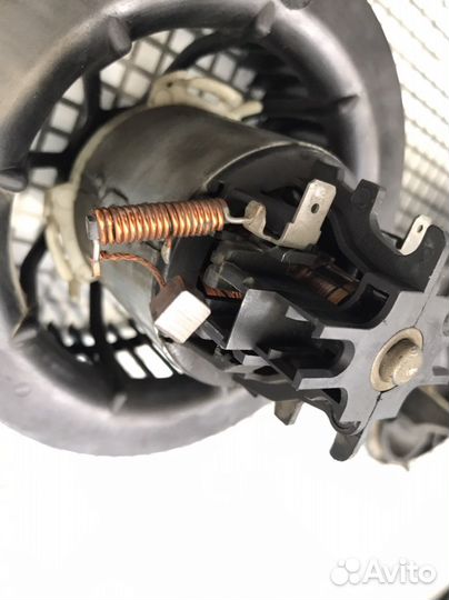 Моторчик печки Valeo