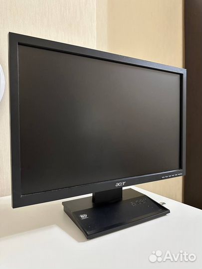 Монитор Acer V193W